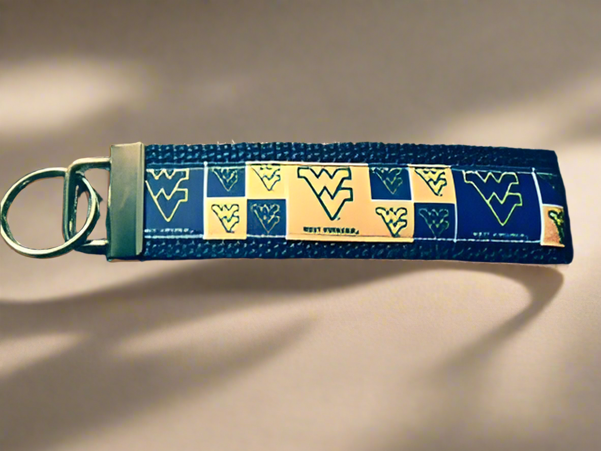 🏈 West Virginia University WVU Wristlet Keychain – Mountaineers Gift for Students, Alumni & Fans