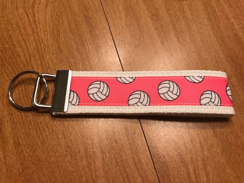 🏐 Pink Volleyball Wristlet Keychain – Cute Sports Key Fob for Volleyball Players, Moms & Coaches
