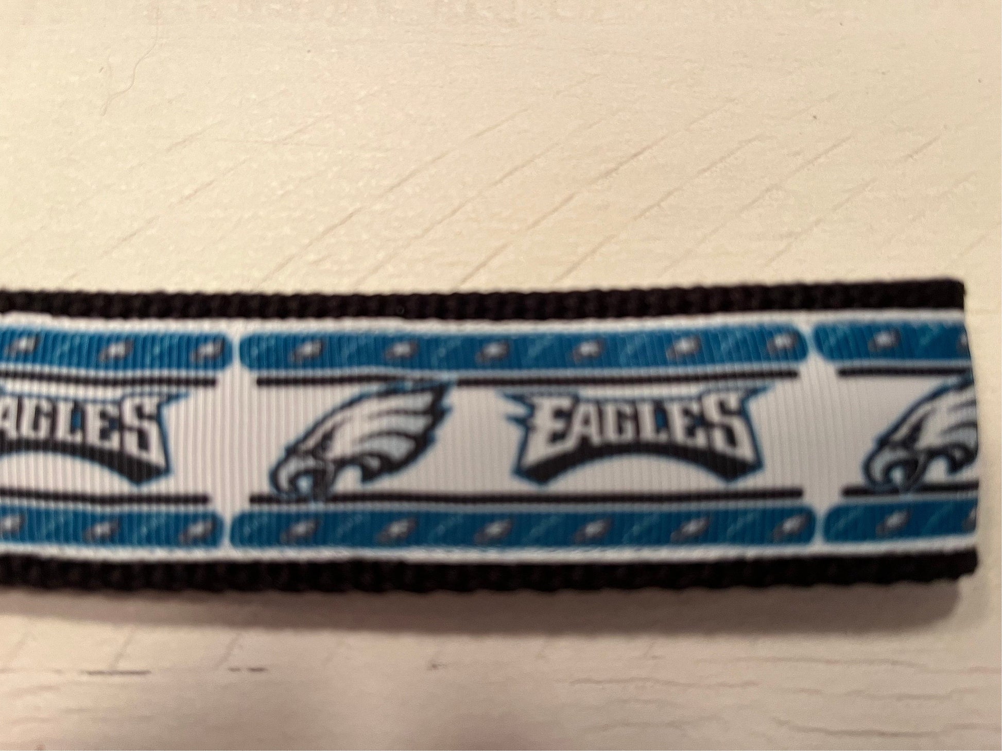 Philadelphia Eagles Keychain – Handmade Wristlet with Team Logo & Colors