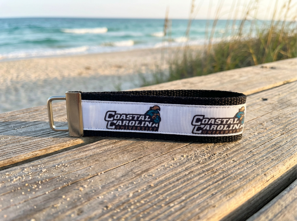 🏖️ Coastal Carolina University Keychain – CCU Chanticleers Lanyard Strap Keychain
