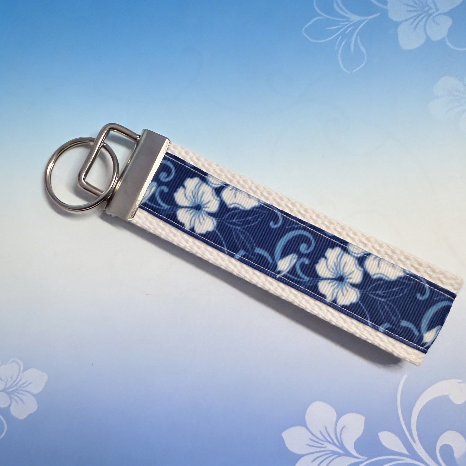 🌺 Blue Tropical Floral Wristlet Keychain — Fabric Key Fob
