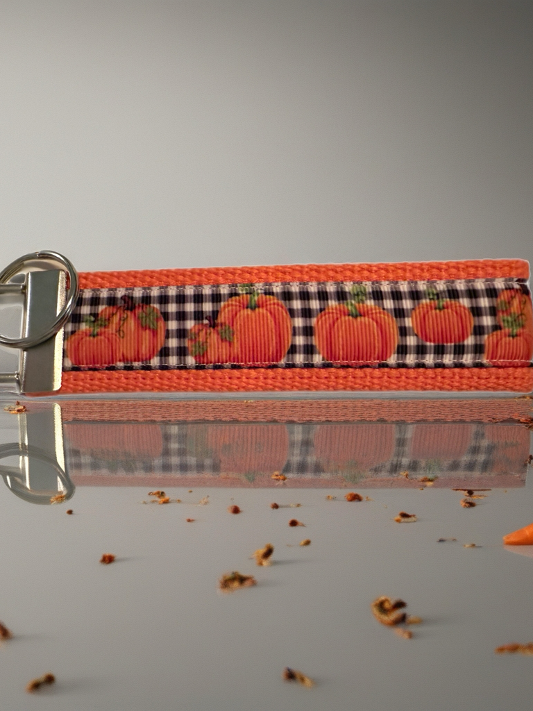 🎃 Pumpkin Patch Wristlet Keychain – Cozy Fall Gingham Style