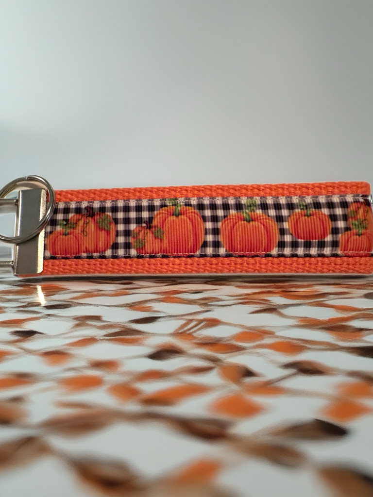🎃 Pumpkin Patch Wristlet Keychain – Cozy Fall Gingham Style