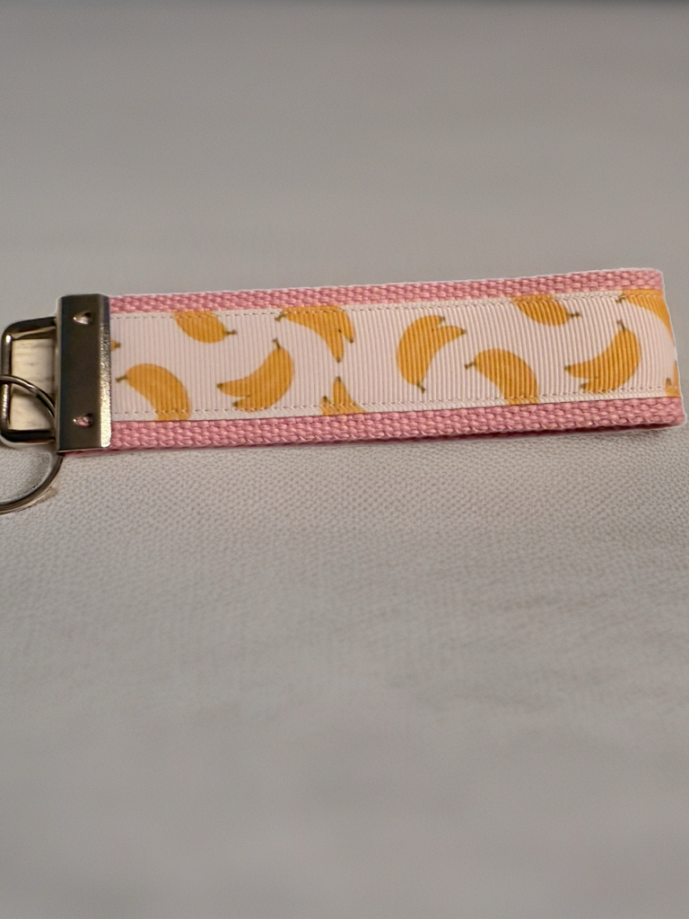 Banana Vibes Keychain – Inspired by Baseball Fun & Summer Energy