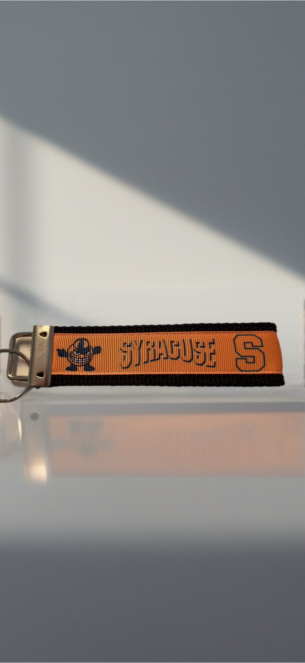 Syracuse University Keychain – Show Your Orange Pride!