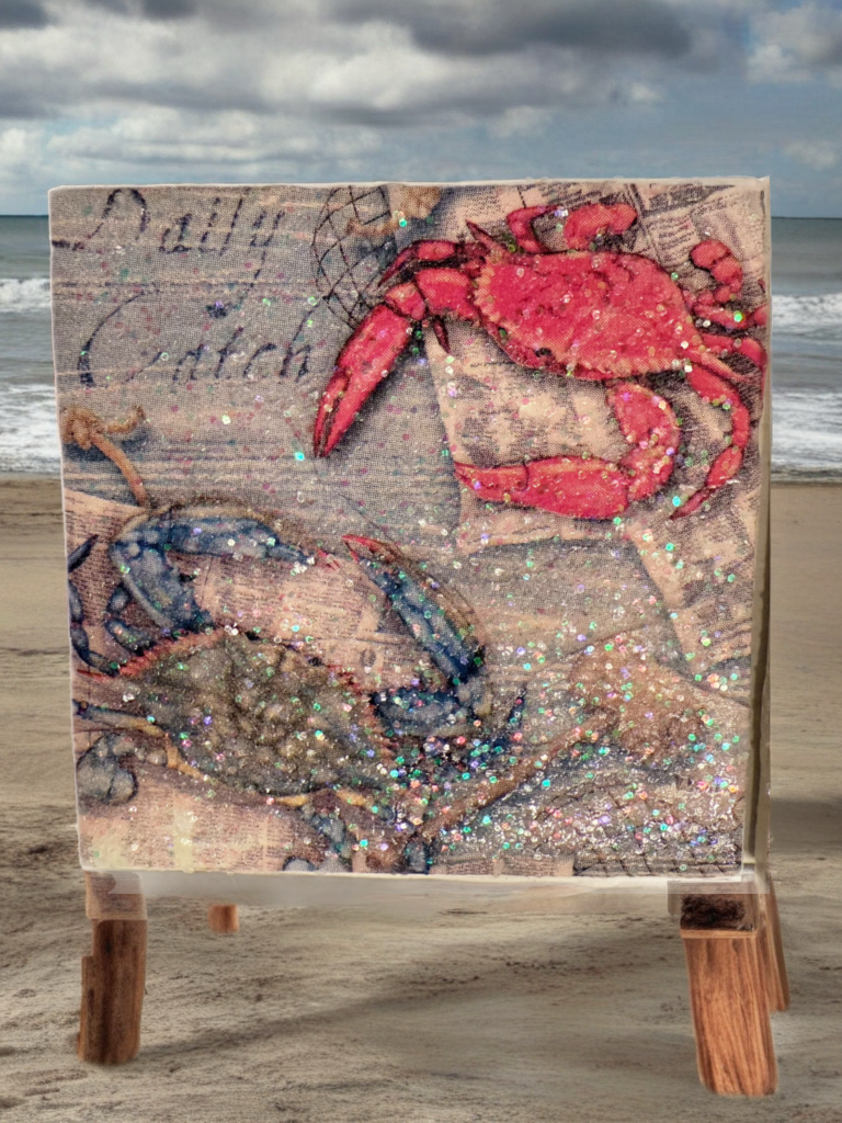 Title:
🦀 Coastal Crab Coaster Set – Nautical Beach Decor with Glitter Finish (Set of 4)