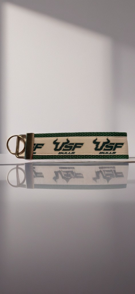 💚 USF Bulls Wristlet Keychain – University of South Florida Spirit in Your Hands! 💚