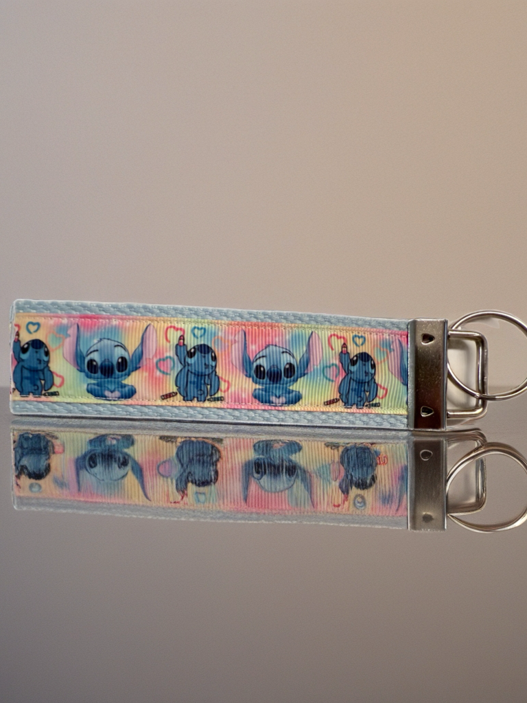 💙 Stitch-Inspired Wristlet Keychain – Cute Alien Vibes On the Go! 💙