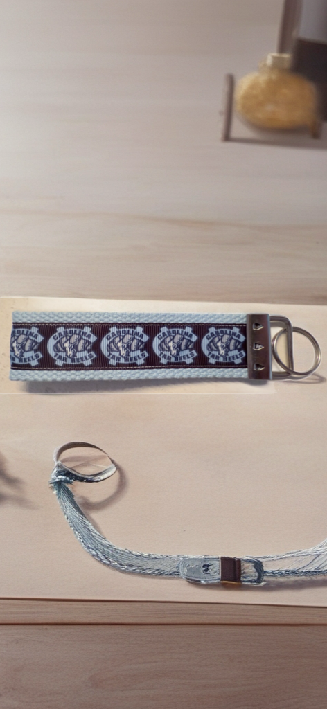 🏀 UNC Tar Heels Wristlet Keychain – Collegiate Style for Life on Campus! 💙