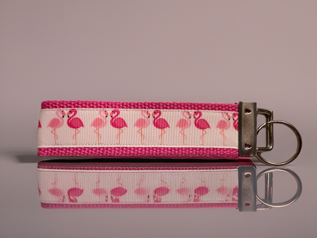 Pink Flamingo Wristlet Keychain – Tropical Style & Everyday Convenience