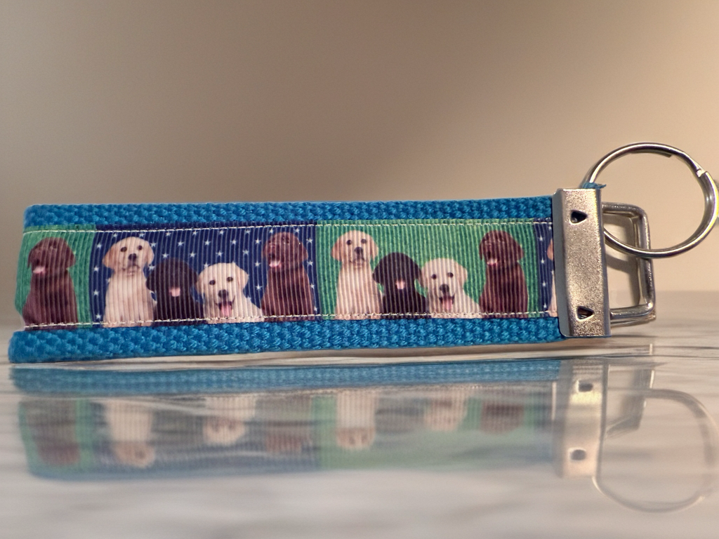 Labrador Retriever Keychain – Handmade Dog Key Fob Featuring Yellow, Chocolate & Black Labs