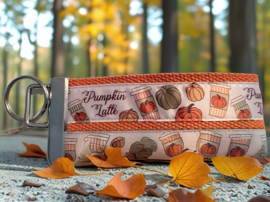 Pumpkin Spice Latte Keychain – Autumn Coffee Lover Gift, Fall Pumpkin Key Fob Wristlet