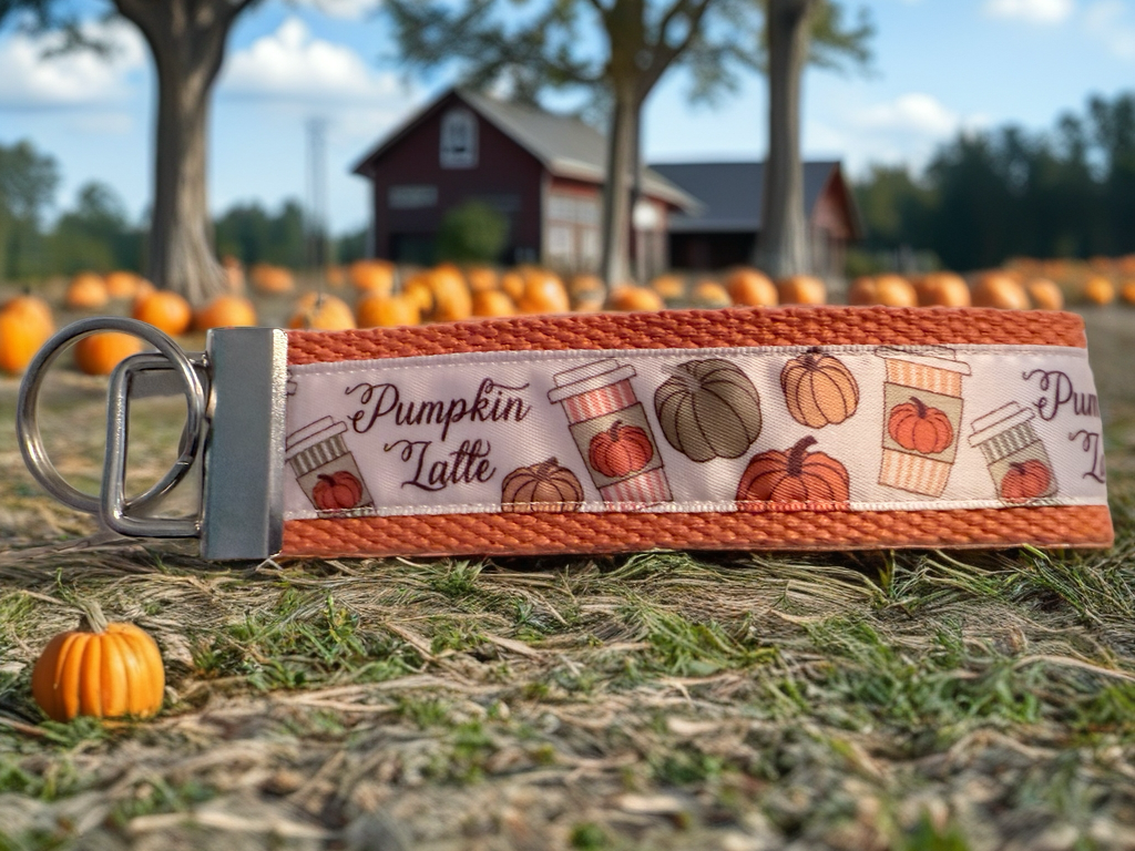 Pumpkin Spice Latte Keychain – Autumn Coffee Lover Gift, Fall Pumpkin Key Fob Wristlet