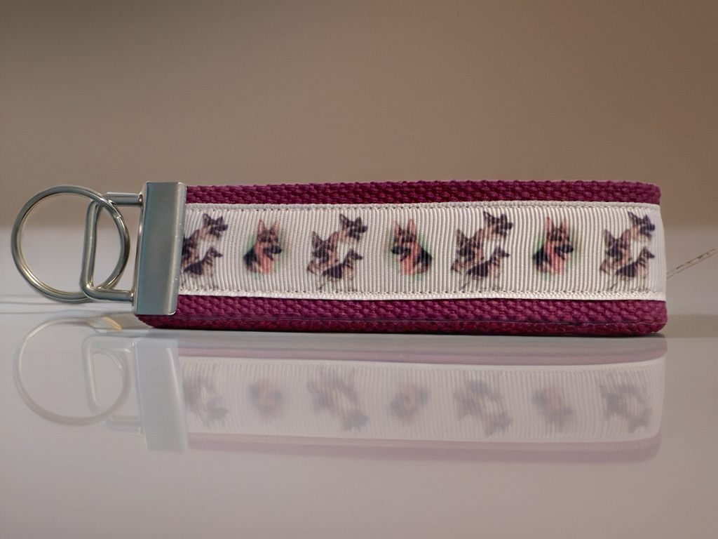 Handmade German Shepherd Keychain Wristlet – Dog Breed Key Fob for Pet Lovers