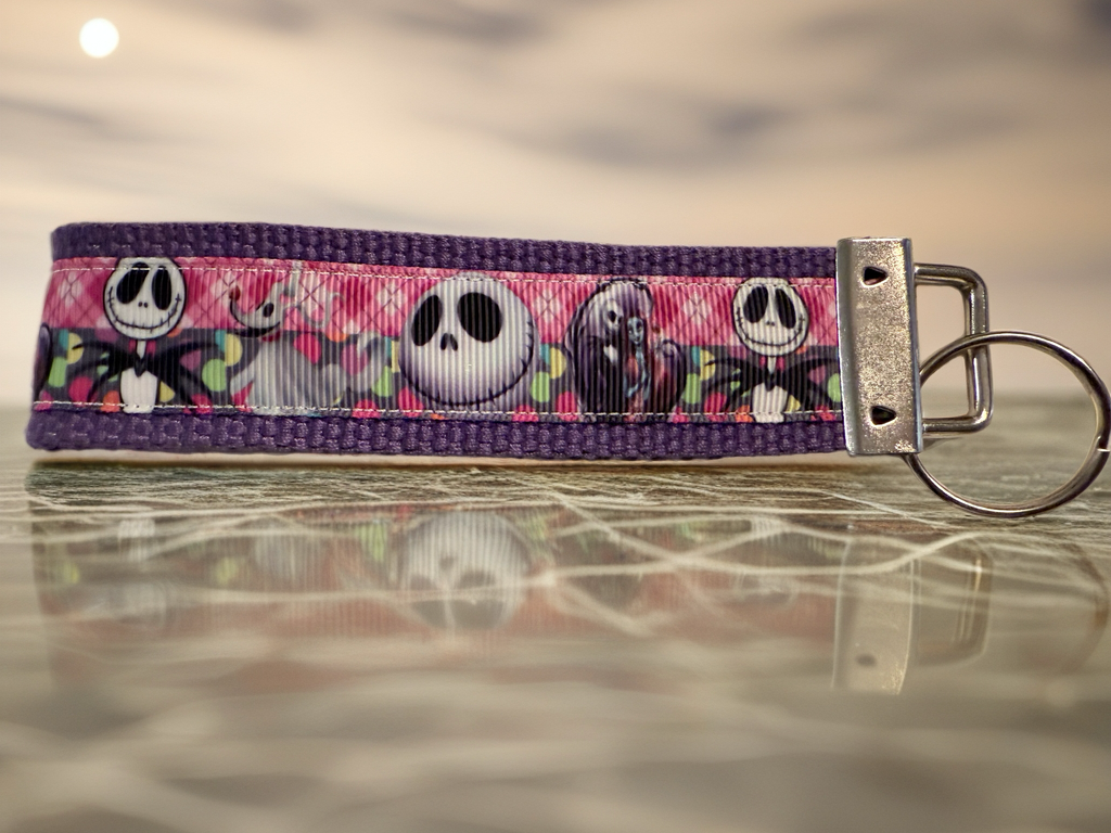 Halloween Keychain Wristlet – Purple Jack-Inspired Spooky Design