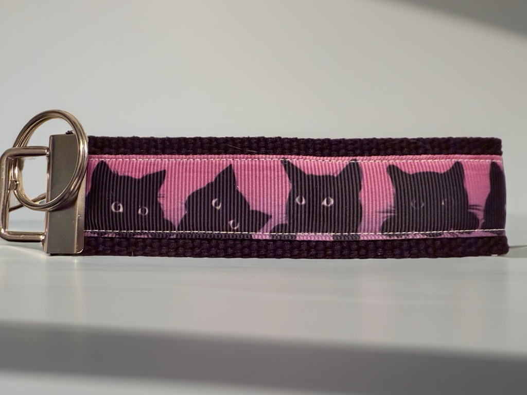 Black Cat Silhouette Keychain Wristlet – Pink Ribbon Cat Lover Gift