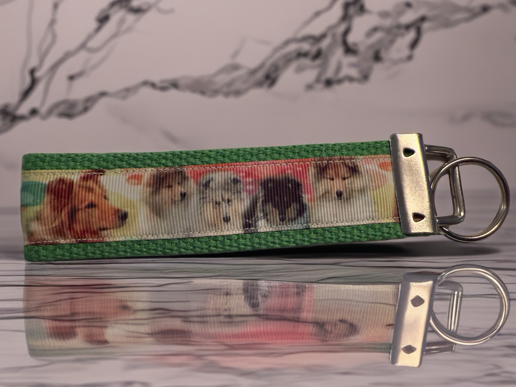 Collie & Sheltie Keychain Wristlet – Handmade Dog Breed Key Fob for Dog Lovers