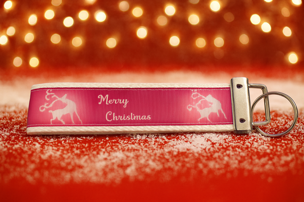 Merry Christmas Reindeer Keychain – Festive Holiday Wristlet Key Fob