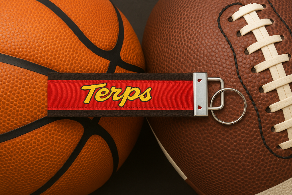🏈 University of Maryland Terps Keychain – Collegiate Spirit Accessory