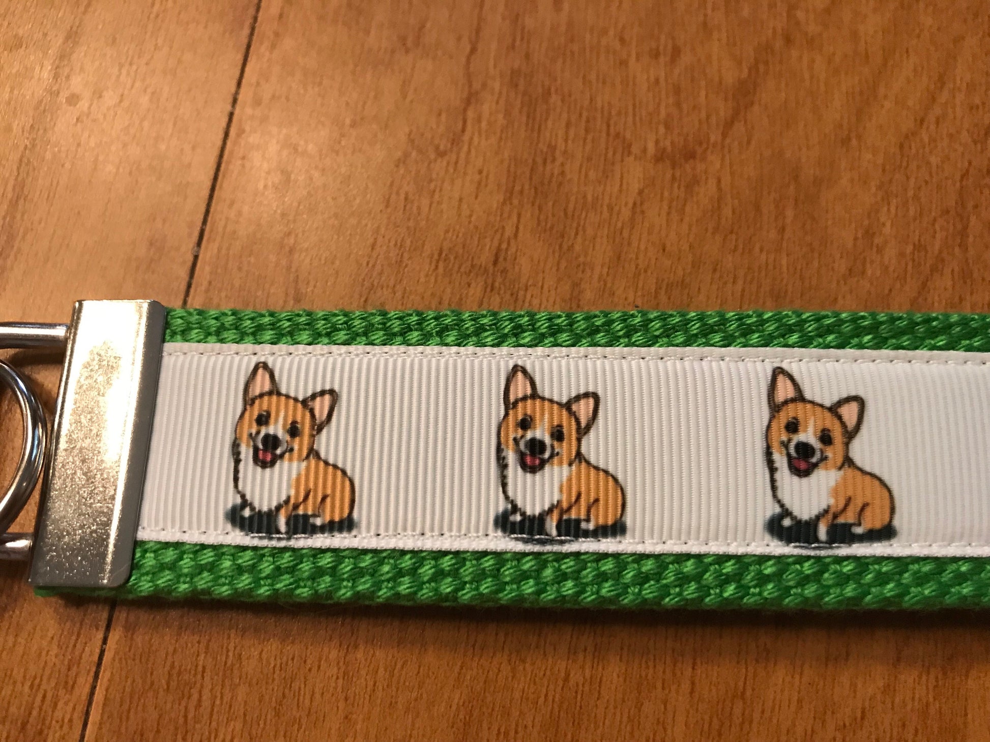 Corgi Keychain Wristlet – Green Dog Lover Gift, Cute Handmade Accessory